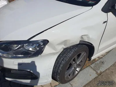 2015 Volkswagen Polo WVWZZZ6RZFY255542 VIN:WVWZZZ6RZFY255542