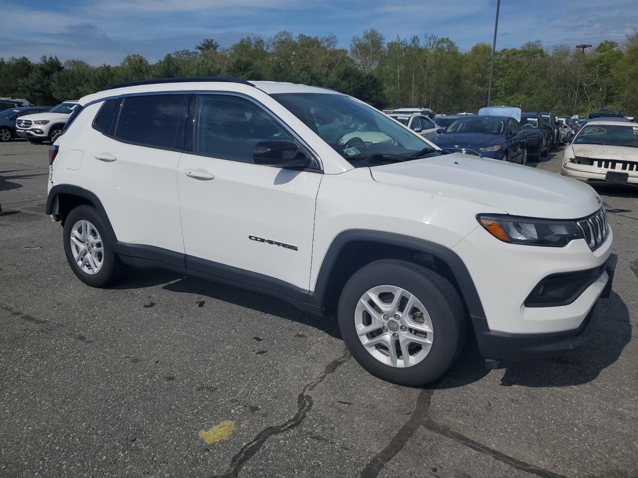 2022 JEEP COMPASS LATITUDE VIN:3C4NJDBB6NT132442