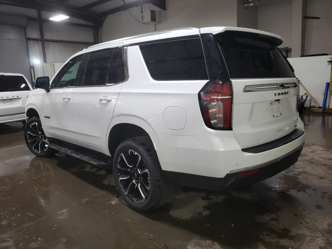 2022 CHEVROLET TAHOE K1500 LT VIN:1GNSKNKD1NR322463