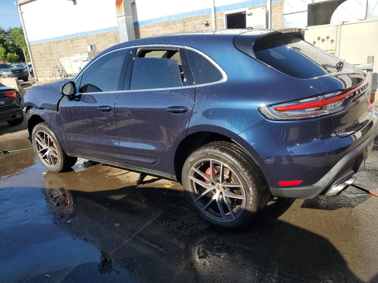 2022 PORSCHE MACAN S VIN:WP1AG2A52NLB23745