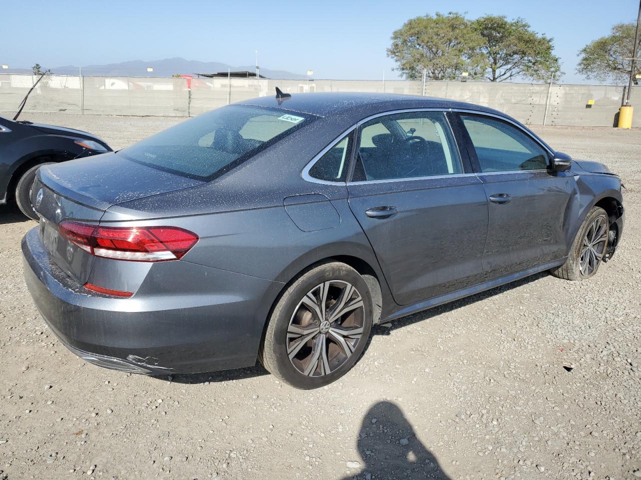 2022 VOLKSWAGEN PASSAT SE VIN:1VWSA7A38NC006185