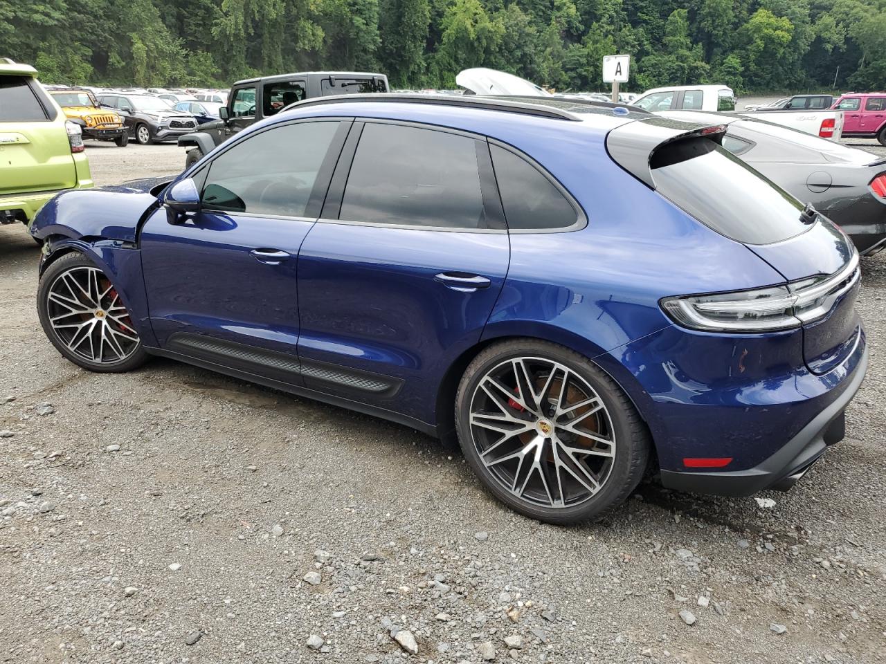 2023 PORSCHE MACAN S VIN:WP1AG2A58PLB41184