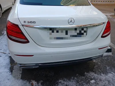 2020 Mercedes-Benz E 300 W1KZF4JBXLA817221 VIN:W1KZF4JBXLA817221