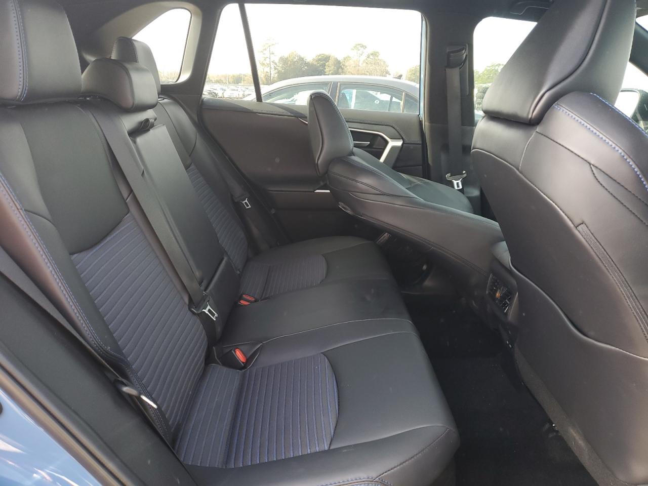 2022 TOYOTA RAV4 XSE VIN:2T3E6RFV4NW035512