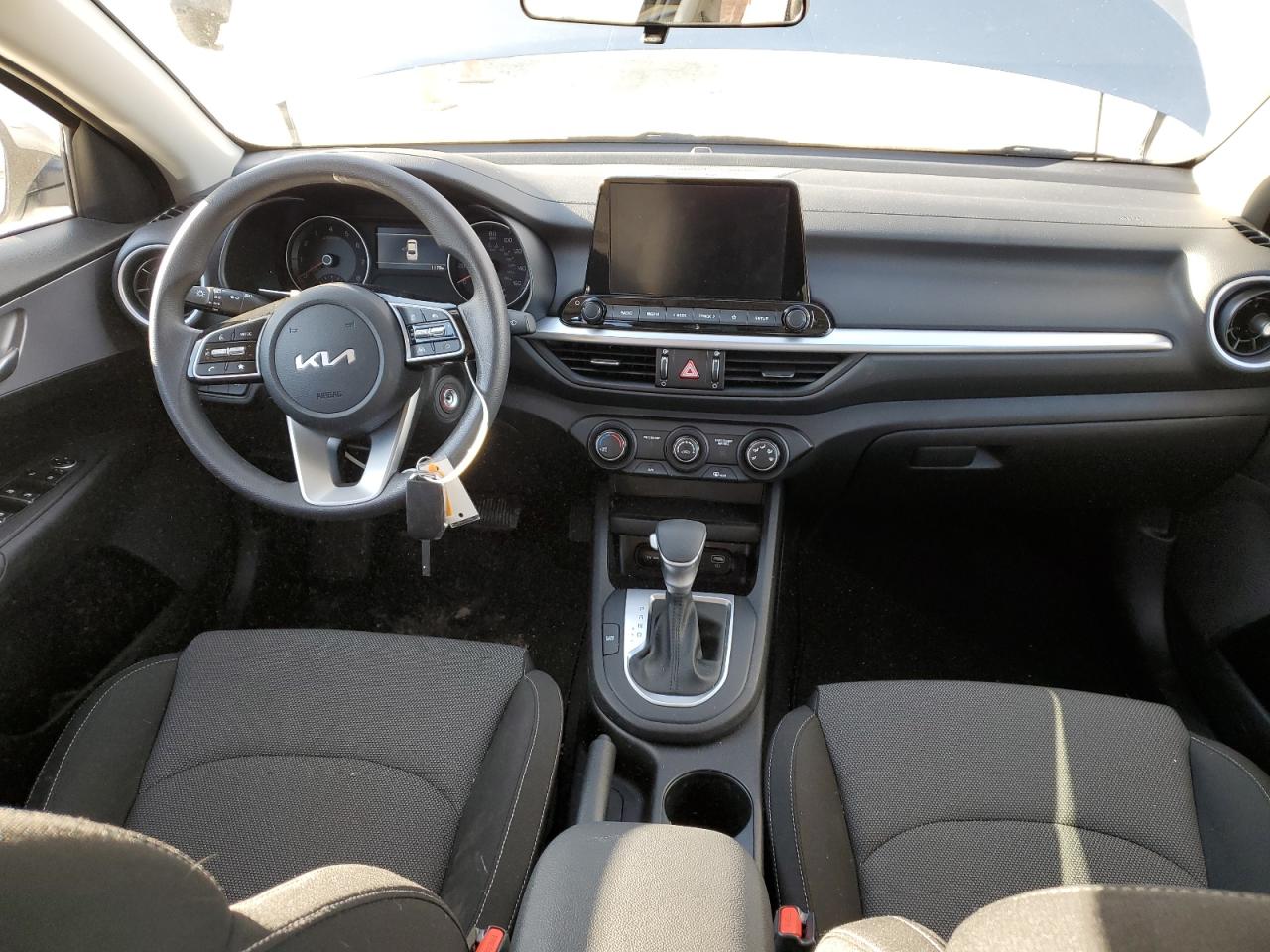 2024 KIA FORTE LX VIN:3KPF24AD0RE726538