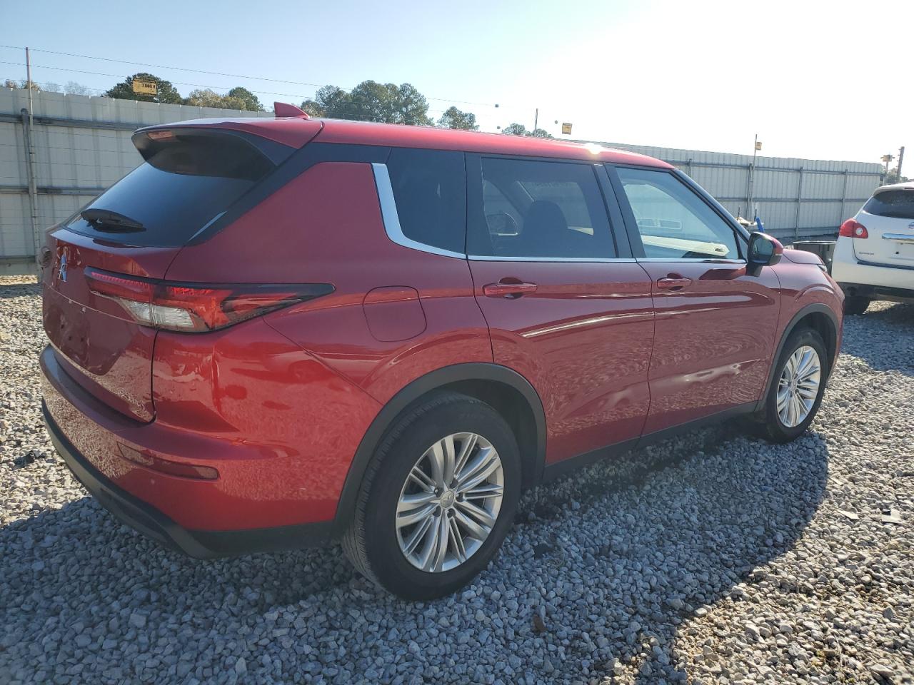 2024 MITSUBISHI OUTLANDER ES VIN:JA4J3UA86RZ023650