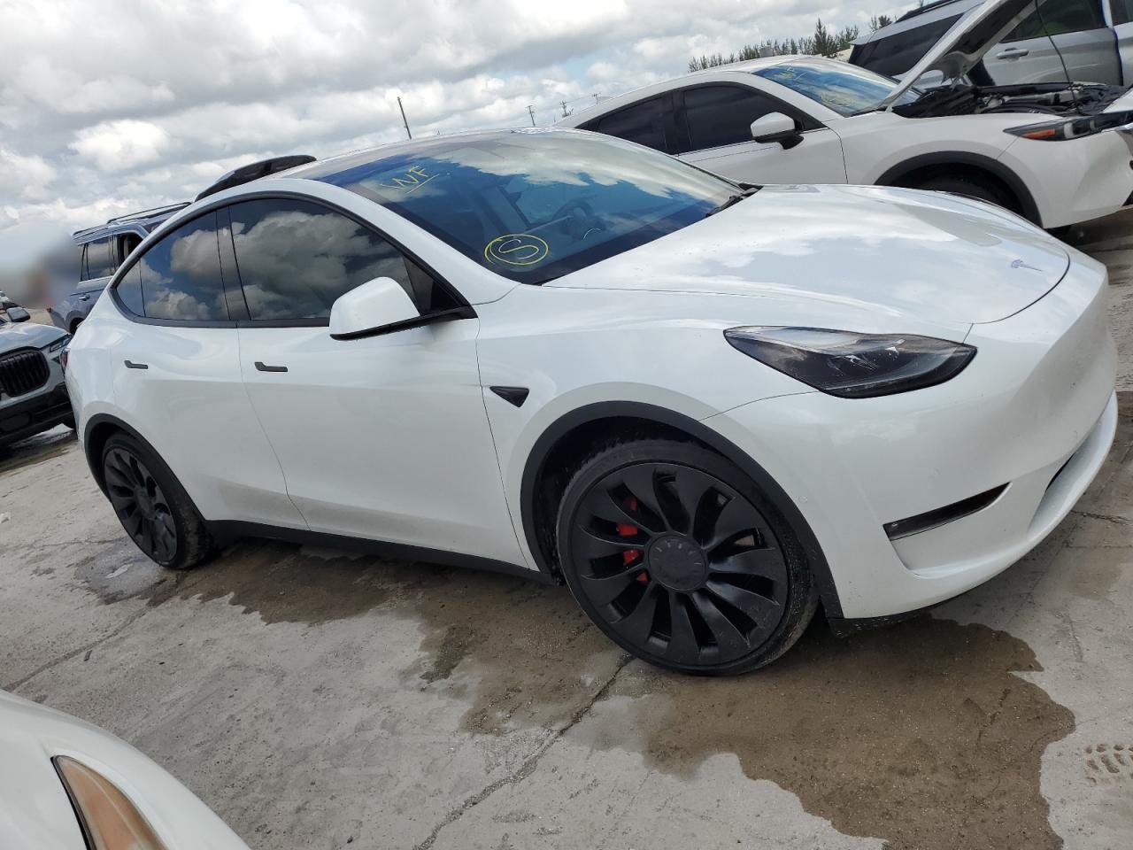 2022 TESLA MODEL Y  VIN:7SAYGDEFXNF372346