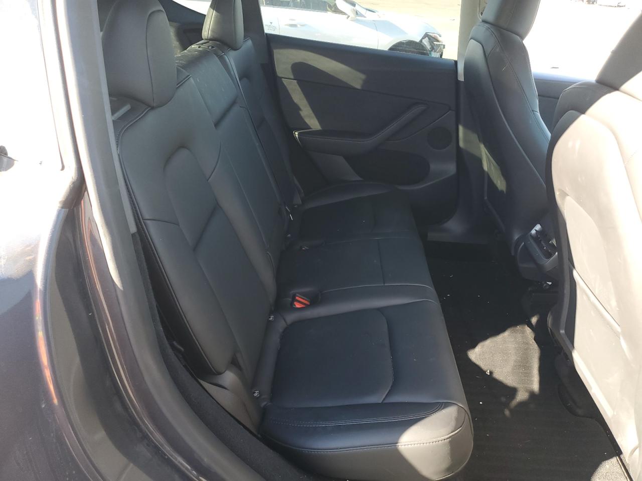 2023 TESLA MODEL Y  VIN:7SAYGDEDXPF933727