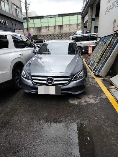 2019 Mercedes-Benz E 300 VIN: