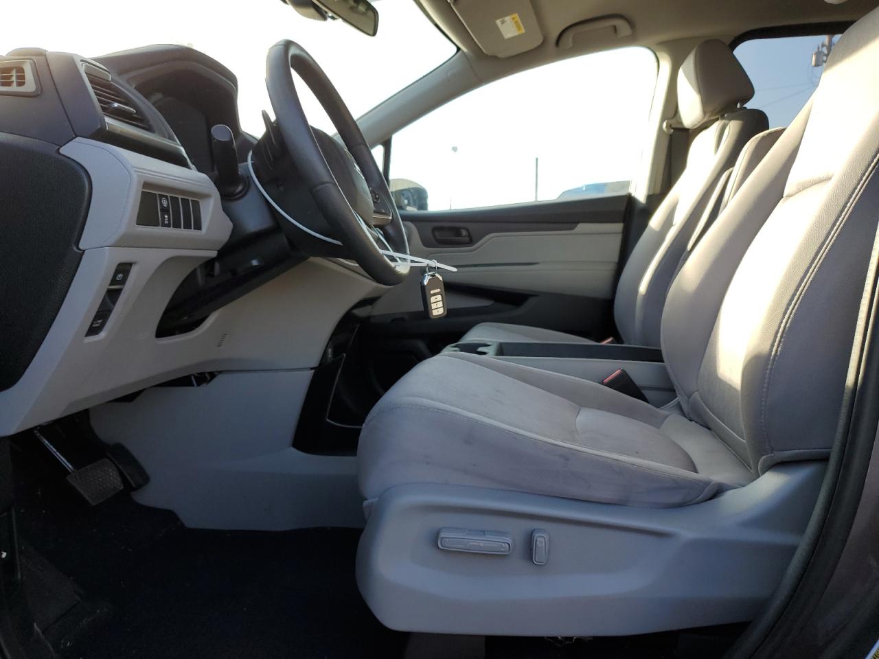 2022 HONDA ODYSSEY LX VIN:5FNRL6H2XNB012771