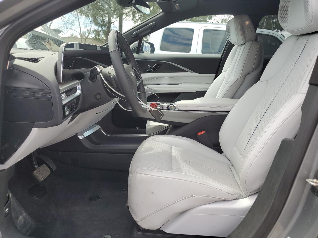 2024 CADILLAC LYRIQ LUXURY VIN:1GYKPRRK6RZ104038