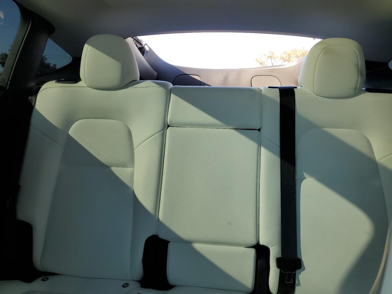2023 TESLA MODEL Y  VIN:7SAYGDEF7PF823414