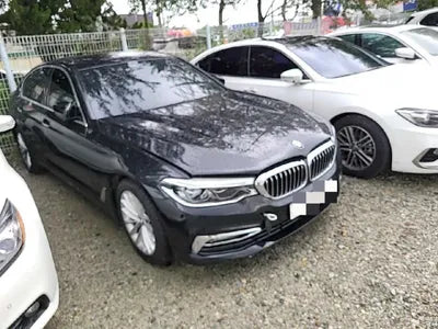 2018 BMW 520 VIN: