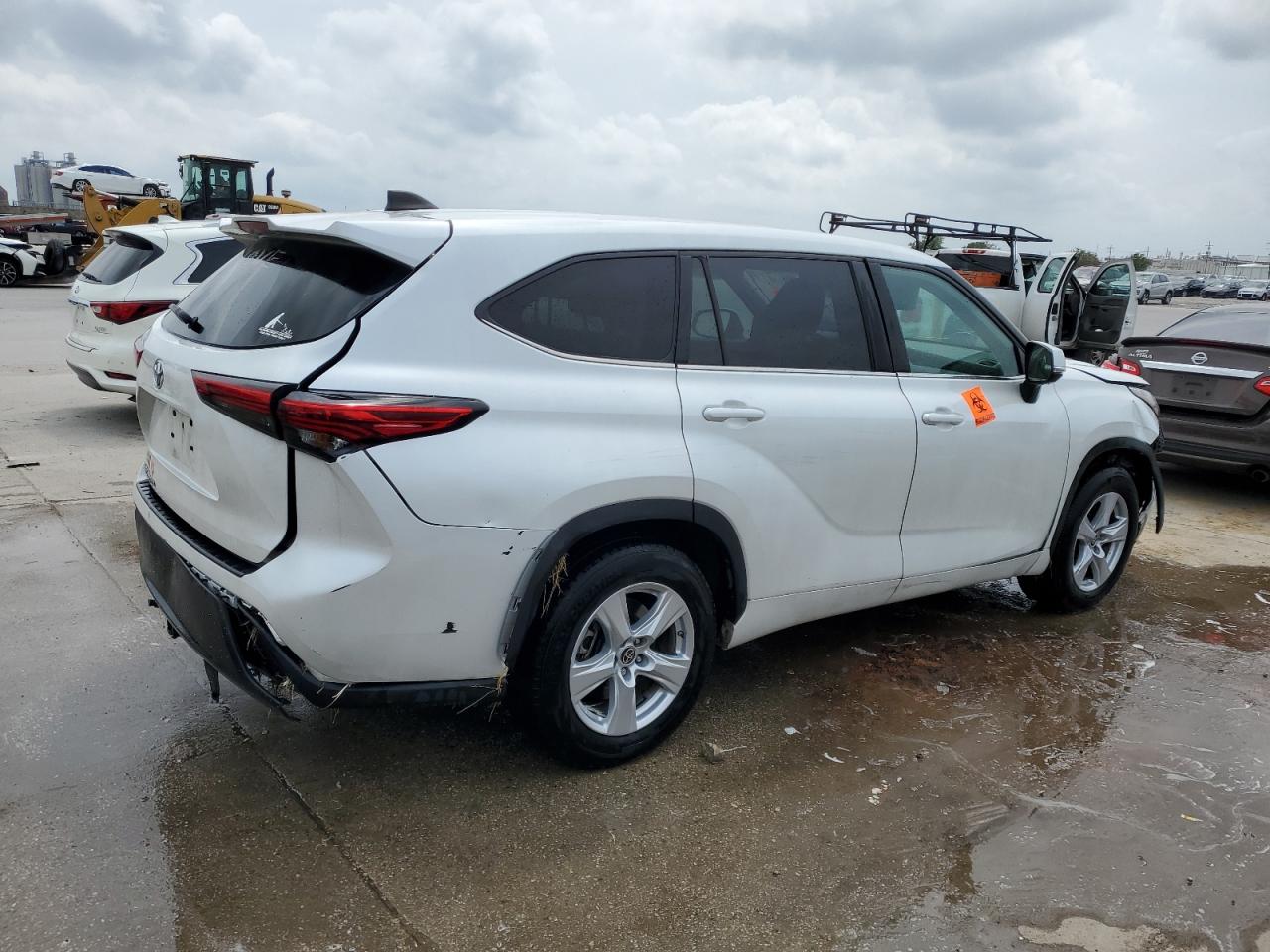 2022 TOYOTA HIGHLANDER L VIN:5TDCZRAH0NS096129