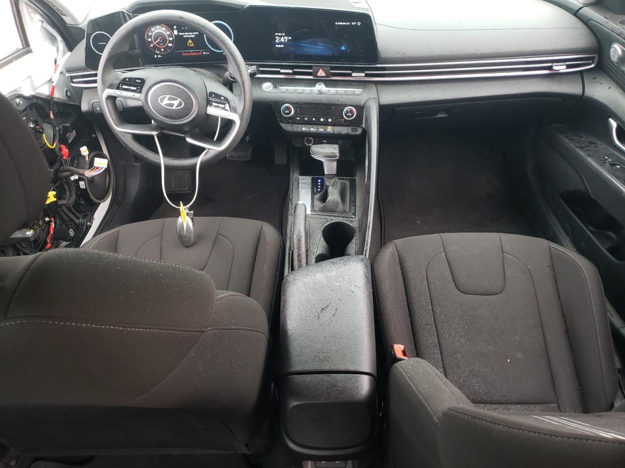 2024 HYUNDAI ELANTRA SEL VIN:KMHLM4DG1RU762884