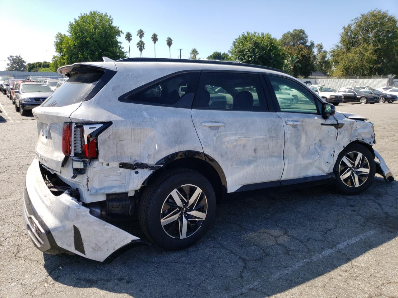 2022 KIA SORENTO S VIN:5XYRL4LC2NG162063