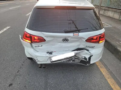 2016 Volkswagen Golf WVWZZZAUZGW147683 VIN:WVWZZZAUZGW147683