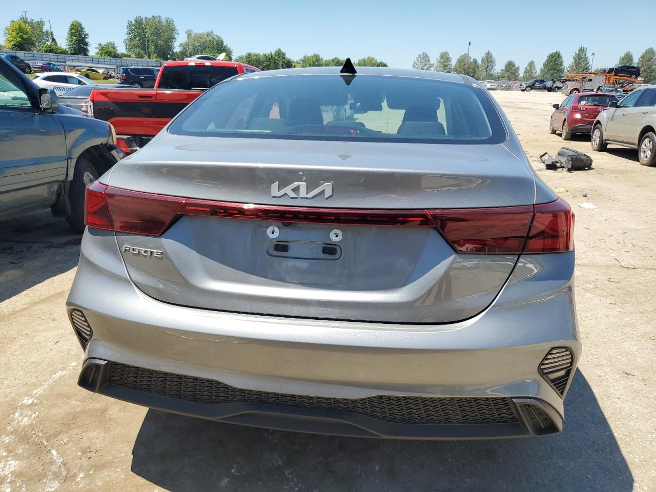 2022 KIA FORTE FE VIN:3KPF24AD6NE454006