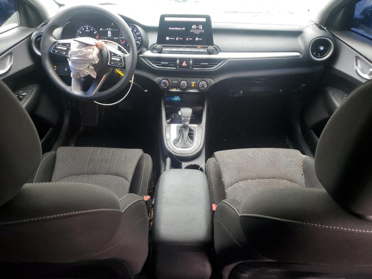 2023 KIA FORTE LX VIN:3KPF24AD4PE648987