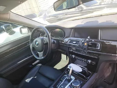 2015 BMW 740 VIN: