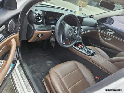 2017 Mercedes-Benz E 300 VIN: