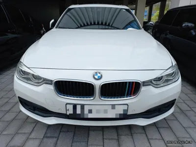 2016 BMW 320 VIN: