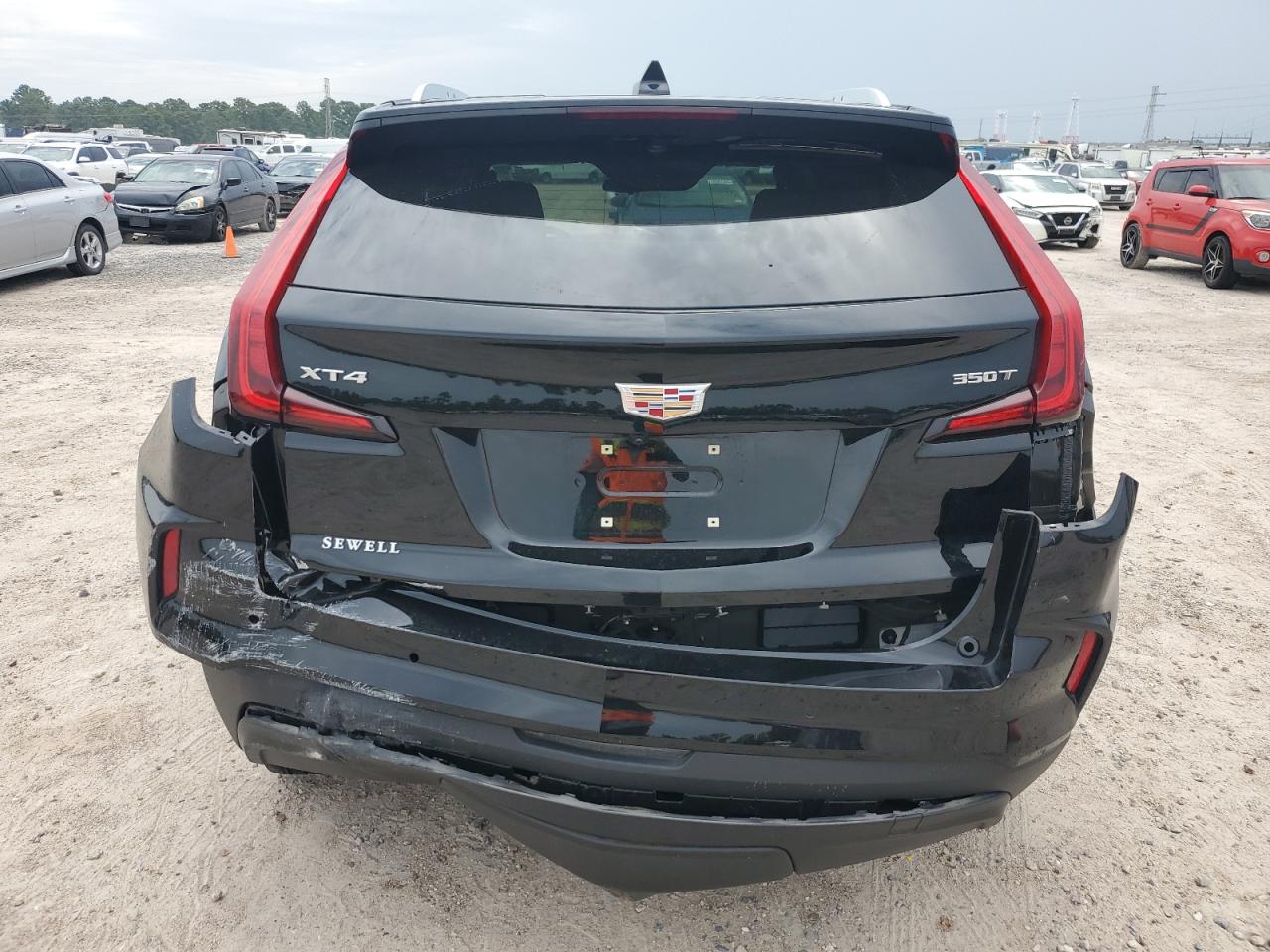 2024 CADILLAC XT4 LUXURY VIN:1GYAZAR44RF111032