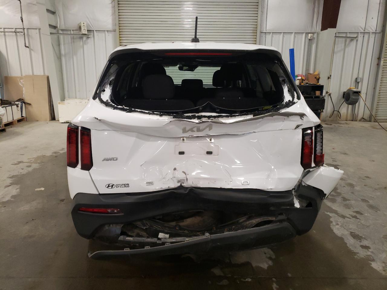 2022 KIA SORENTO LX VIN:5XYRGDLC3NG105214