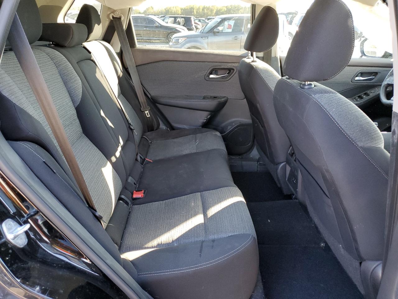 2022 NISSAN ROGUE SV VIN:5N1BT3BA1NC688759