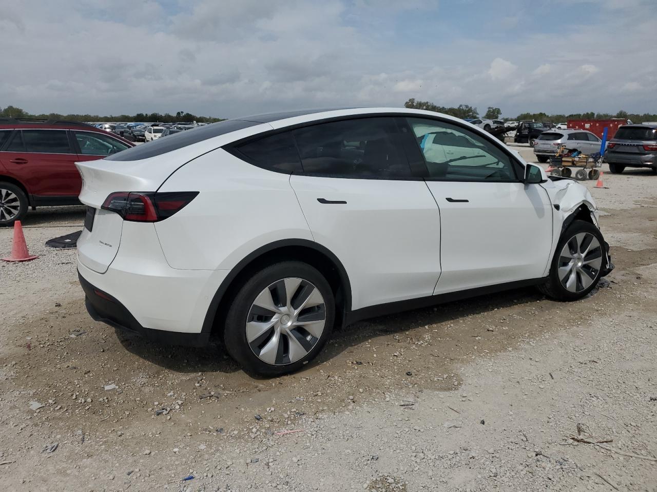 2022 TESLA MODEL Y  VIN:7SAYGDEEXNF460188
