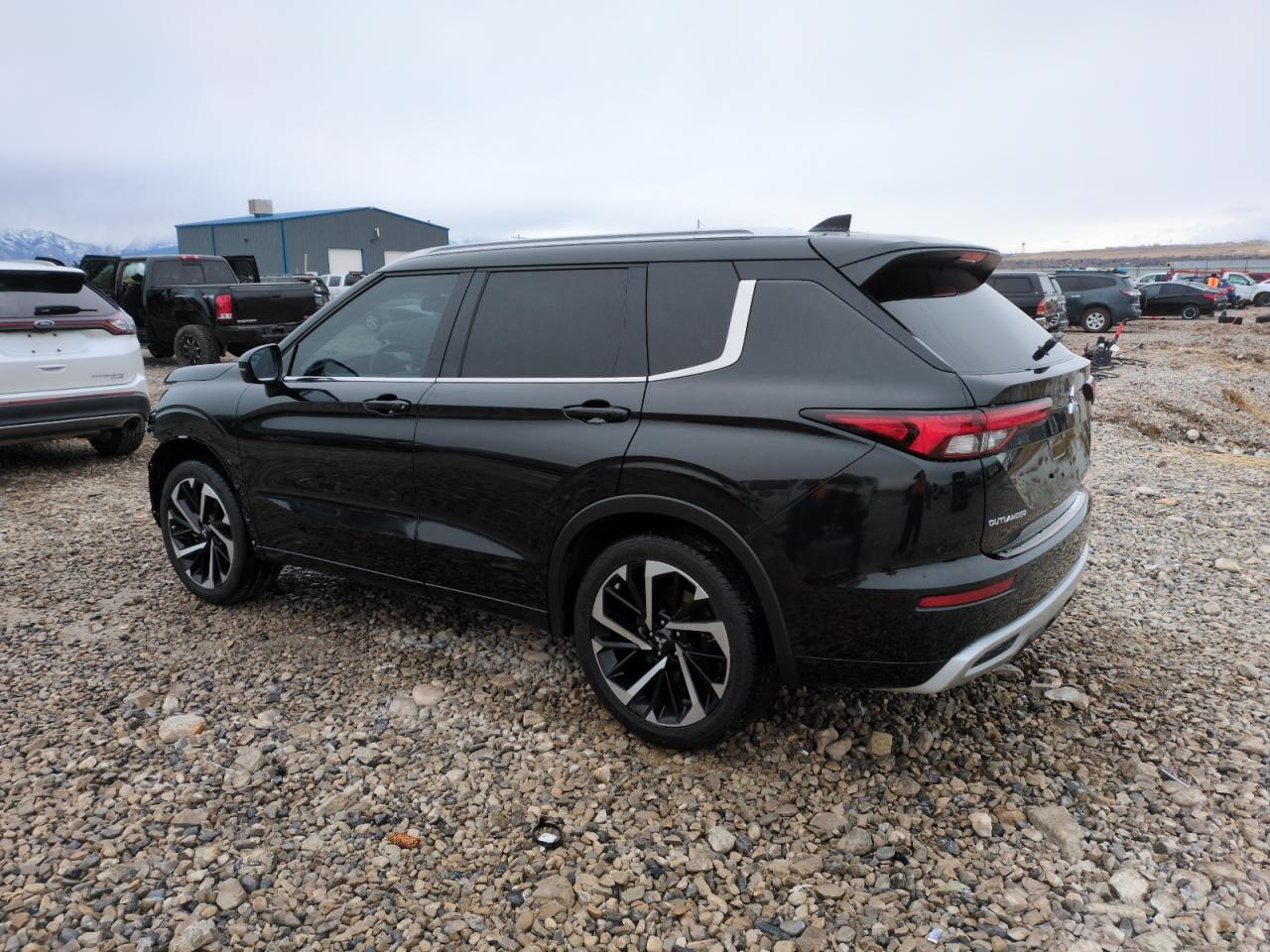 2022 MITSUBISHI OUTLANDER SEL VIN:JA4J4VA81NZ090816