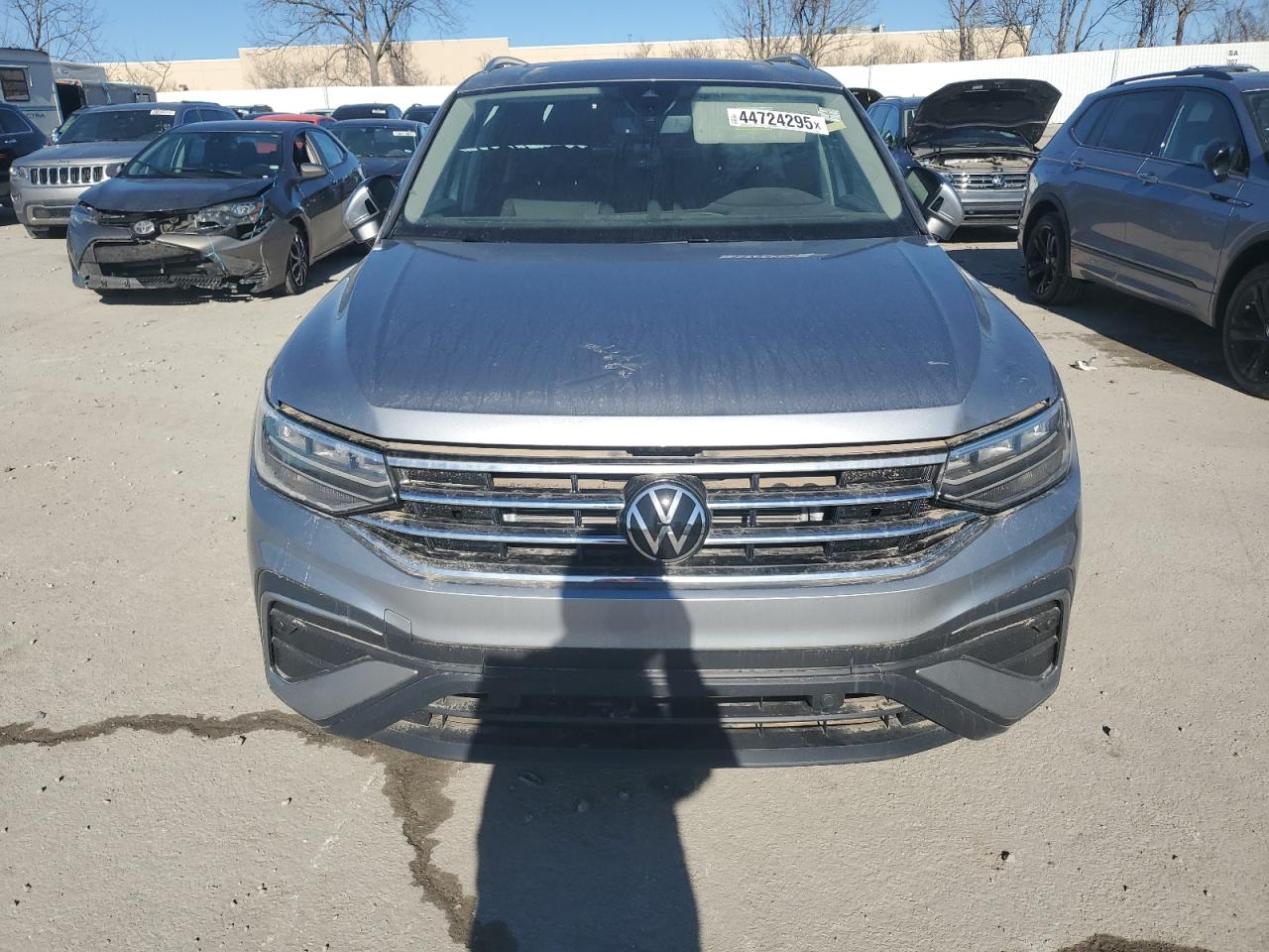 2024 VOLKSWAGEN TIGUAN SE VIN:3VVMB7AXXRM083755