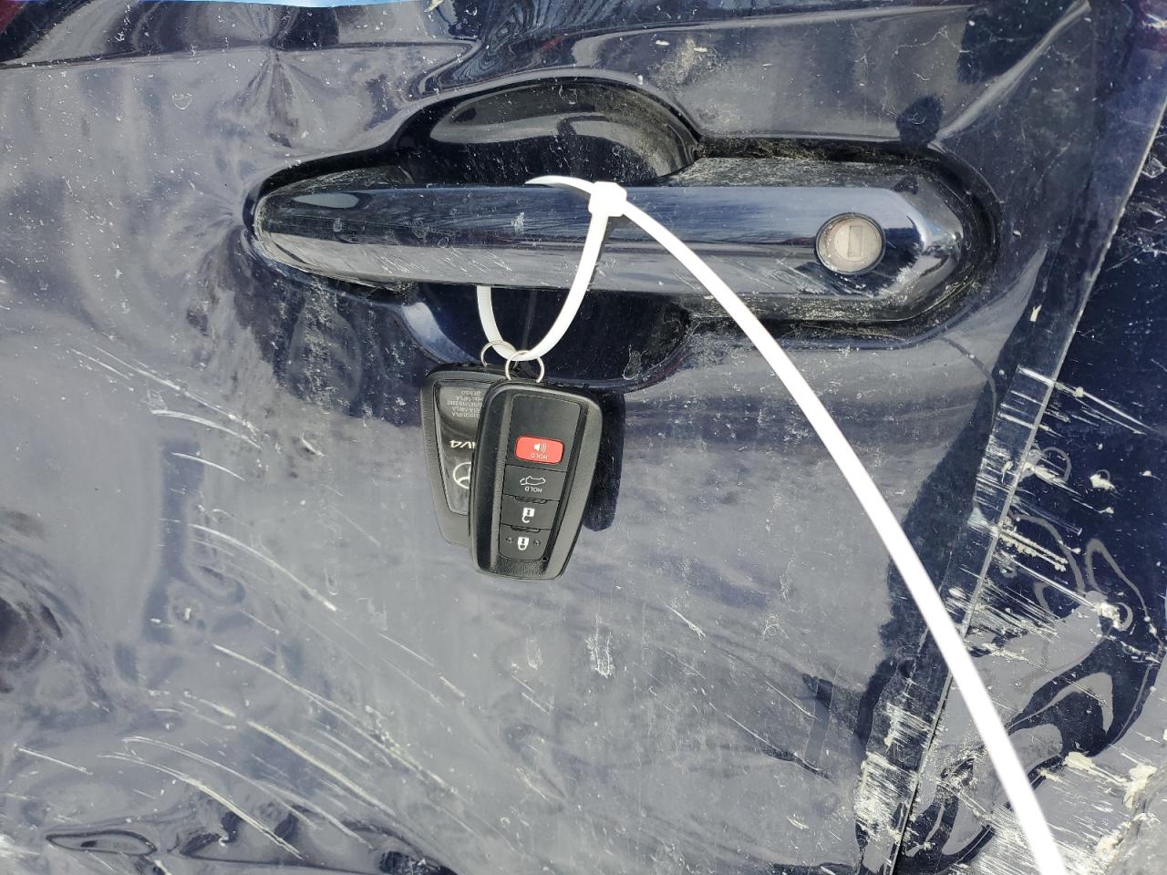 2024 TOYOTA RAV4 XLE VIN:2T3RWRFV2RW220200