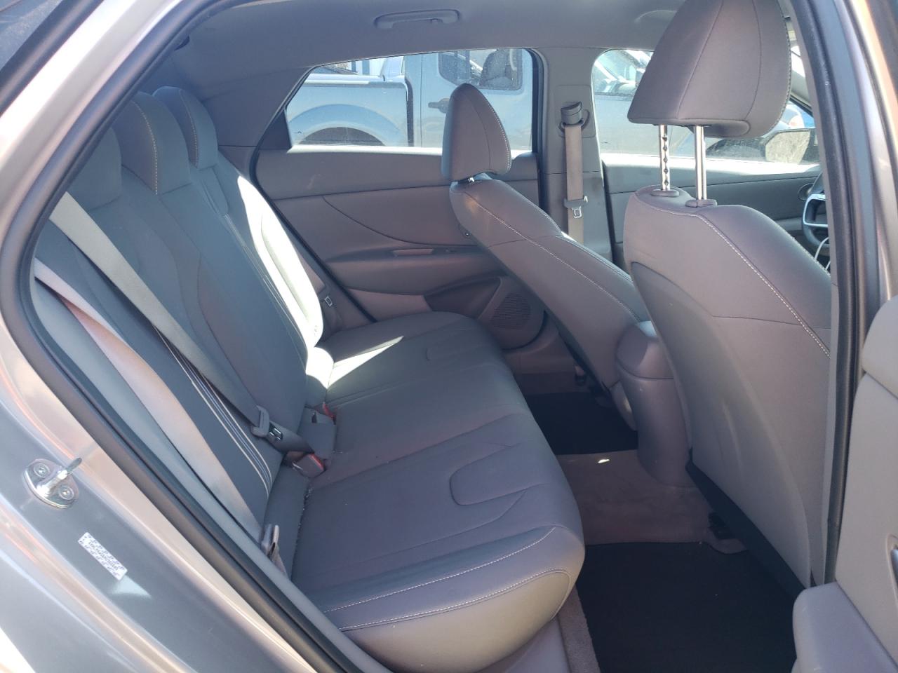 2022 HYUNDAI ELANTRA SEL VIN:KMHLM4AG6NU366609