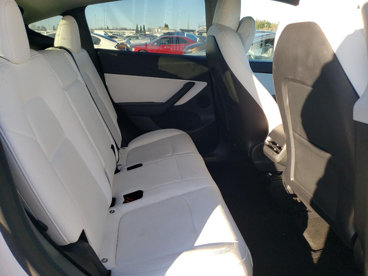 2022 TESLA MODEL Y  VIN:7SAYGDEF6NF407299