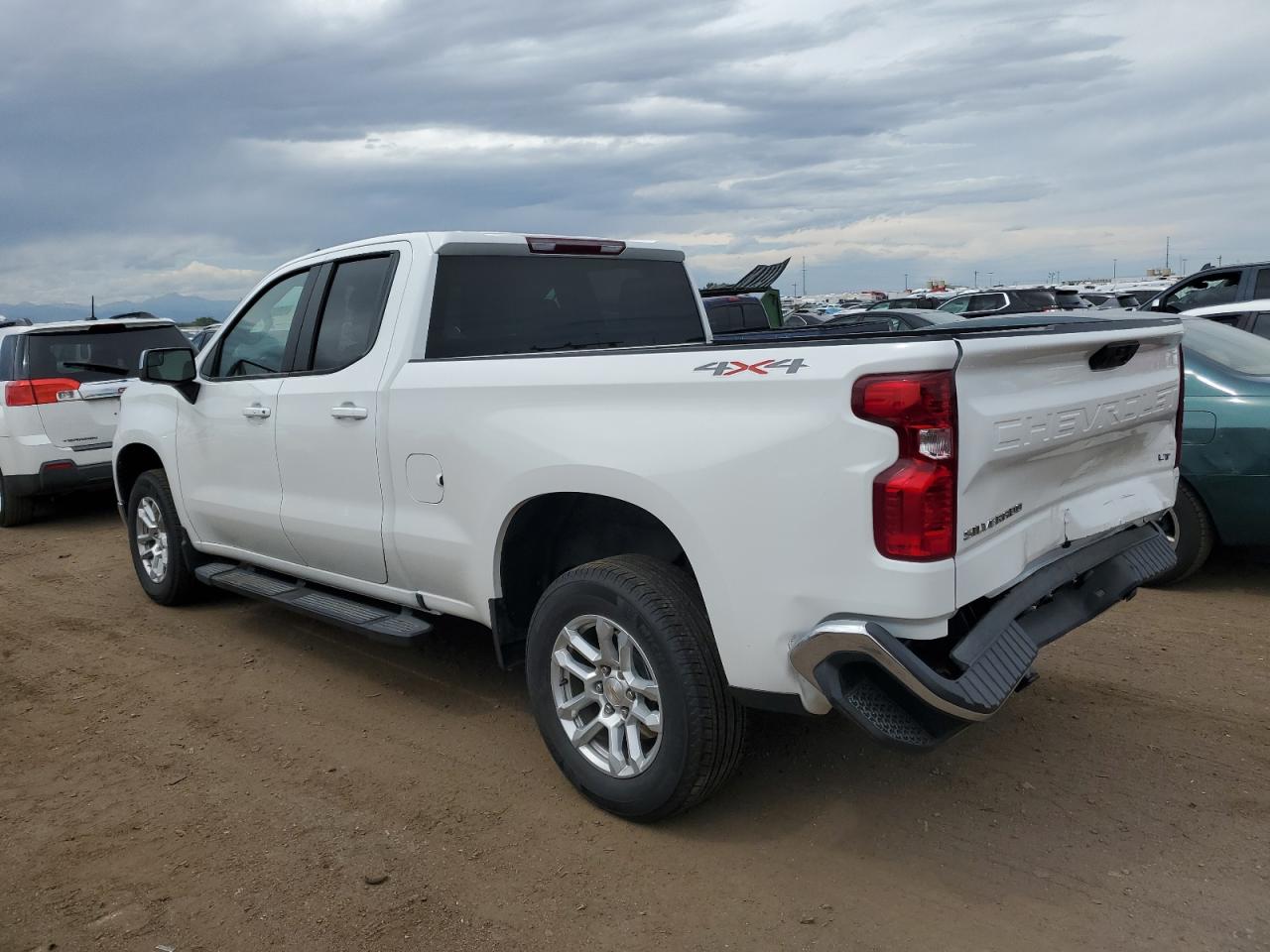 2024 CHEVROLET SILVERADO K1500 LT VIN:1GCRDDED0RZ176828