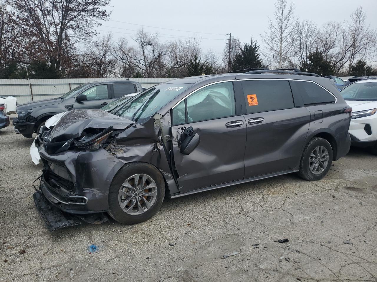 2023 TOYOTA SIENNA XLE VIN:5TDYRKEC2PS175672