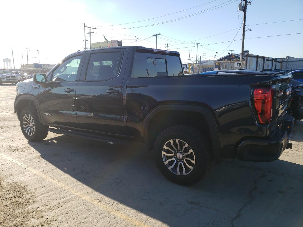 2023 GMC SIERRA K1500 AT4 VIN:1GTUUEEL1PZ300772