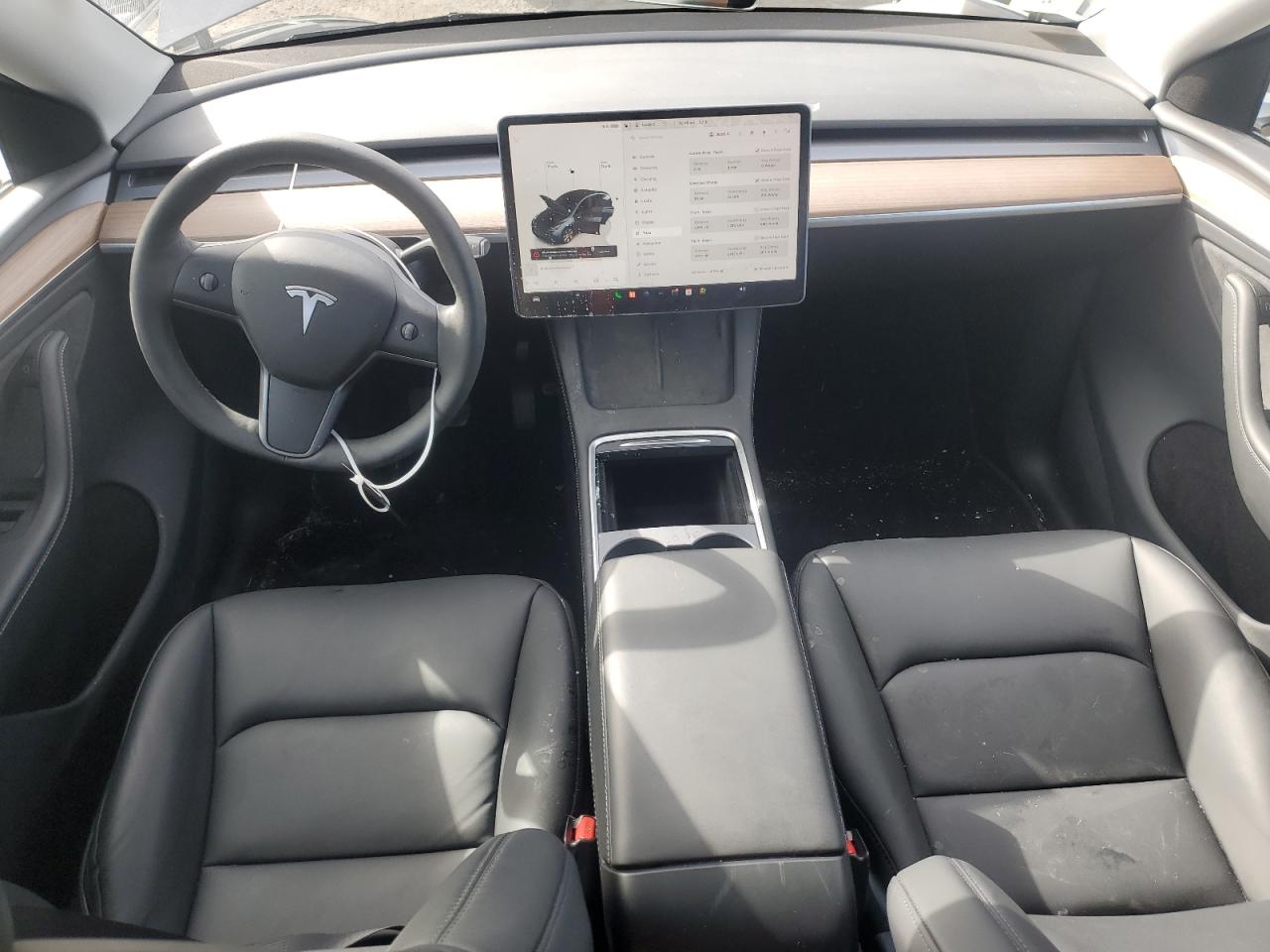 2024 TESLA MODEL Y  VIN:7SAYGDEEXRA283788