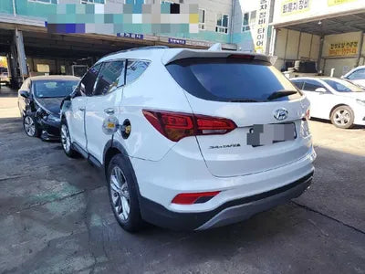 2017 Hyundai Santa FE VIN: