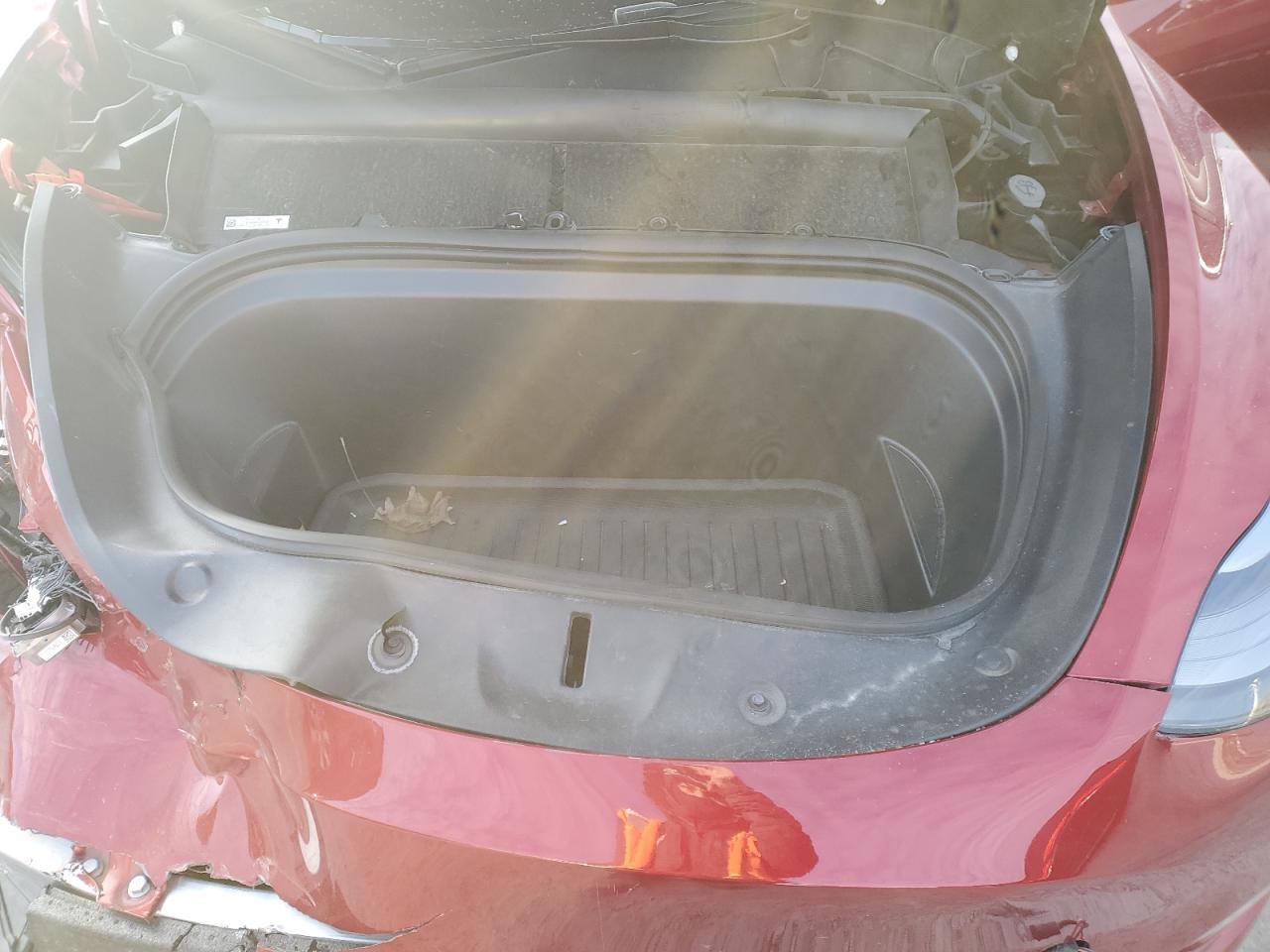 2024 TESLA MODEL Y  VIN:7SAYGDEE4RA222288