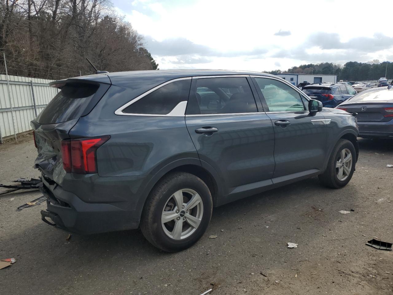 2023 KIA SORENTO LX VIN:5XYRG4LC8PG243107
