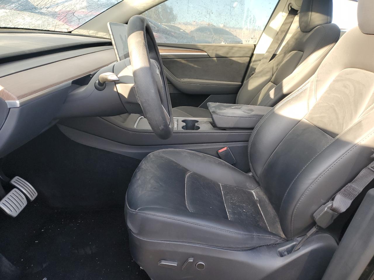 2023 TESLA MODEL Y  VIN:7SAYGDEF5PF966796