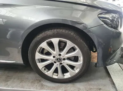 2018 Mercedes-Benz E 220 WDDZF0FB8JA436689 VIN:WDDZF0FB8JA436689