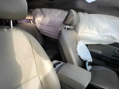 2016 Kia Carnival VIN: