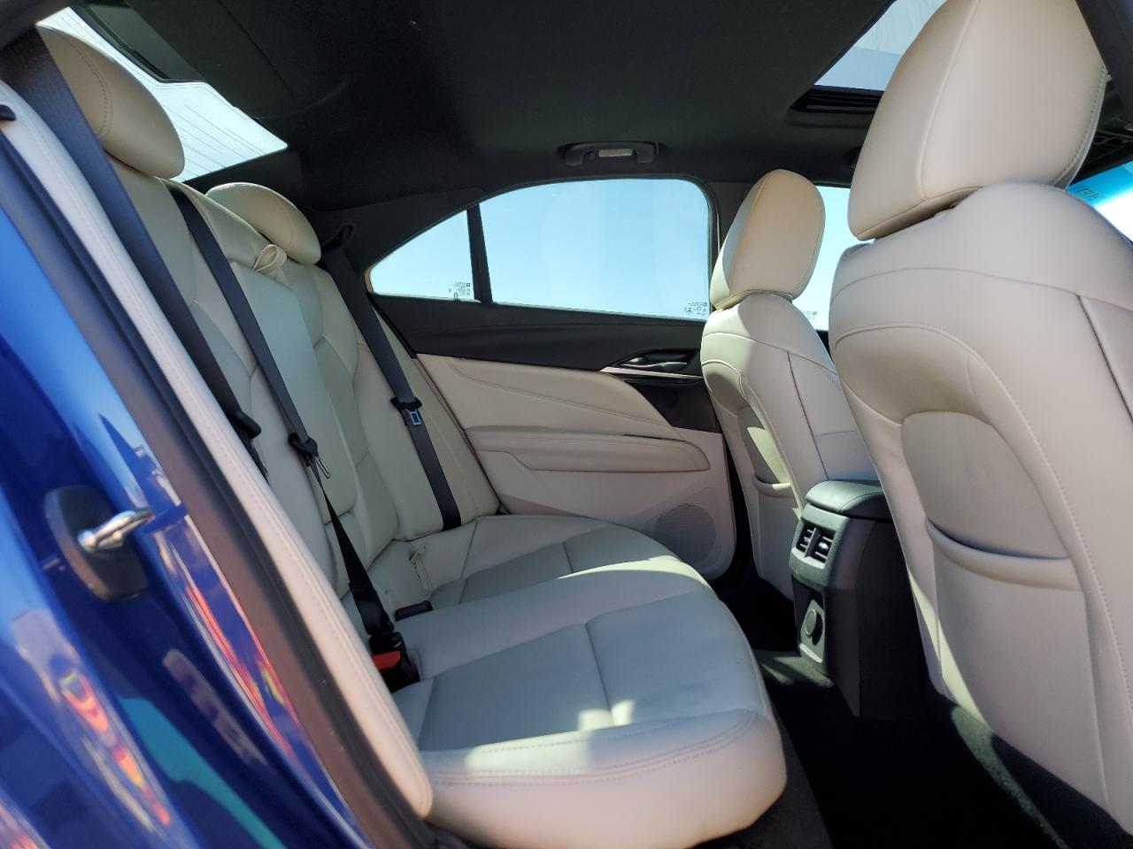 2023 CADILLAC CT4 LUXURY VIN:1G6DK5RK9P0116744