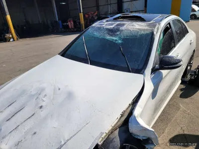 2015 Mercedes-Benz C 200 550KMWDDWF4CBXFF0 VIN:550KMWDDWF4CBXFF0