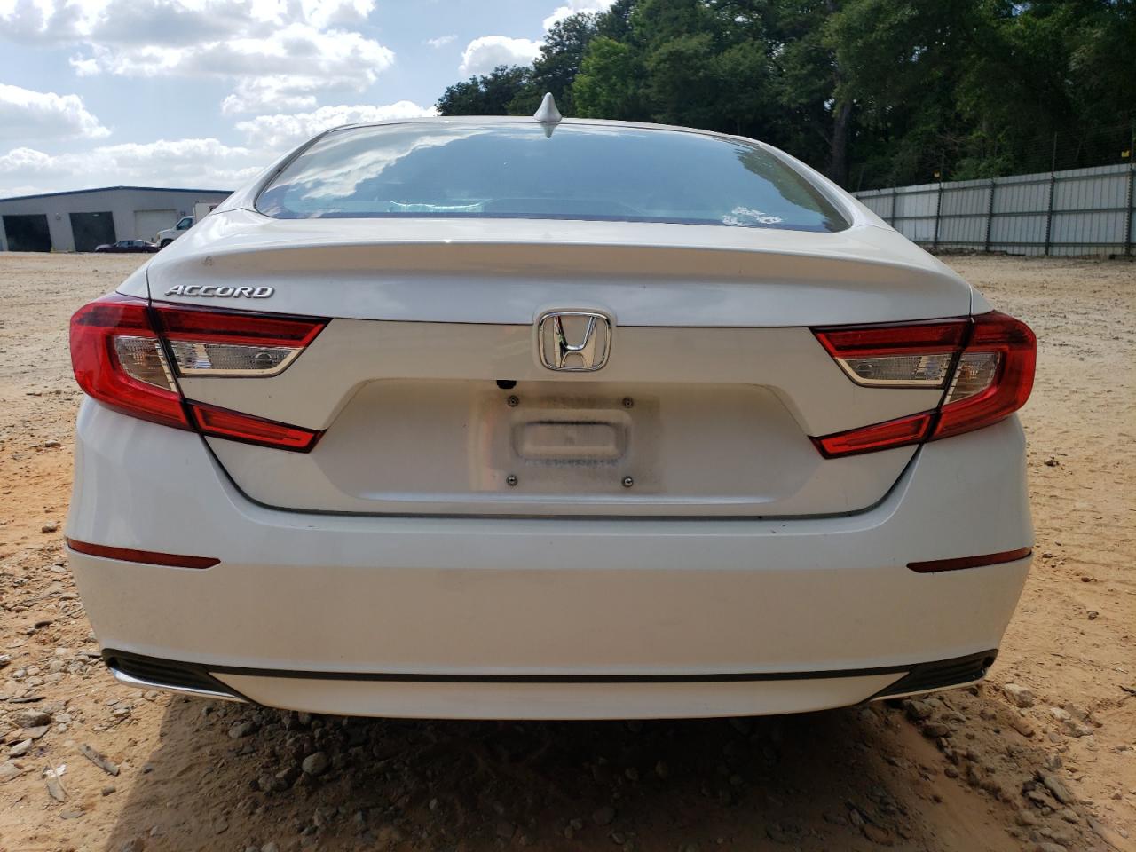 2022 HONDA ACCORD LX VIN:1HGCV1F15NA061948