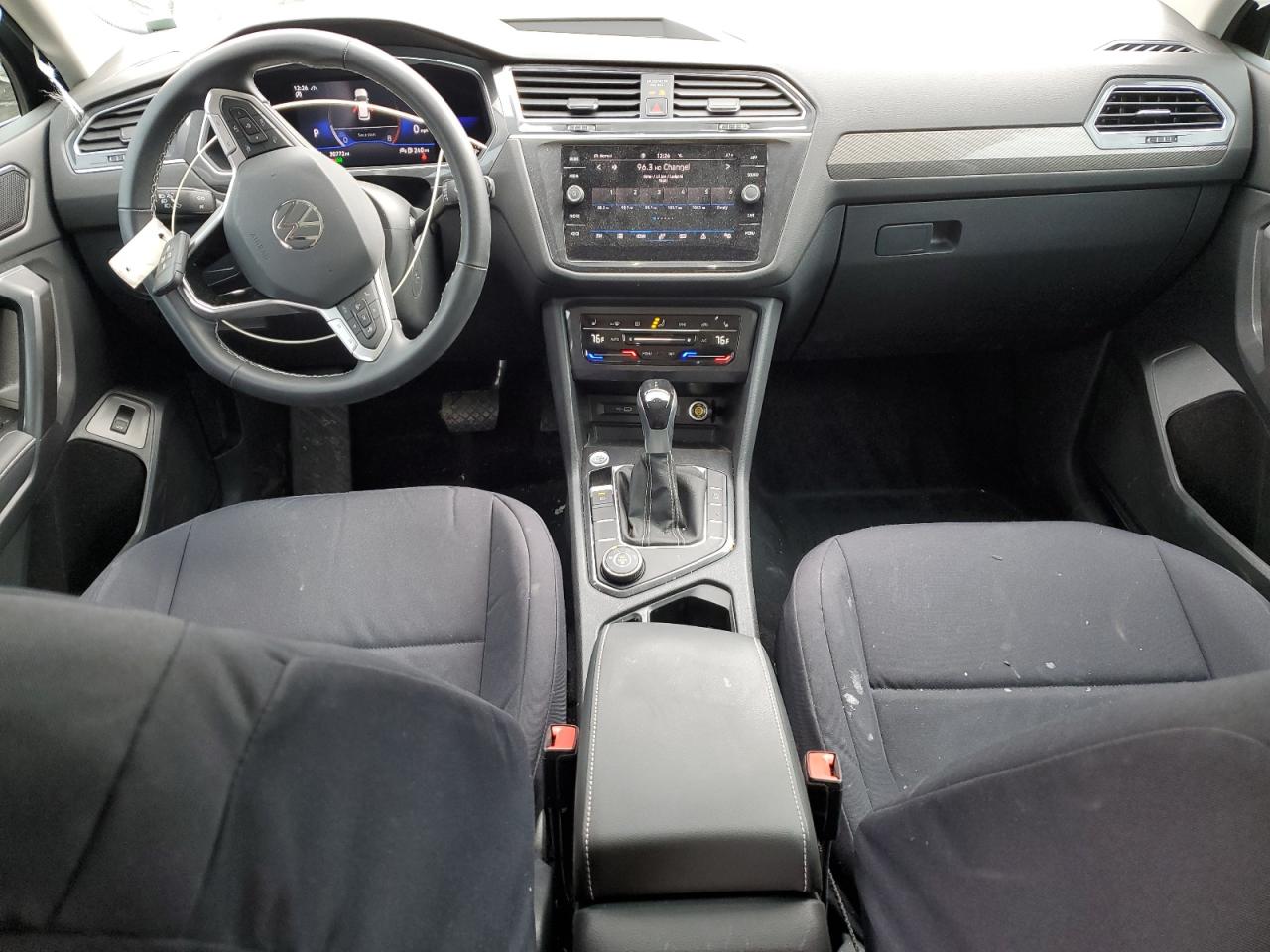 2022 VOLKSWAGEN TIGUAN SE VIN:3VV2B7AX9NM102281