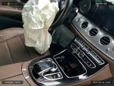 2019 Mercedes-Benz E 300 WDDZF4JBXKA691926 VIN:WDDZF4JBXKA691926